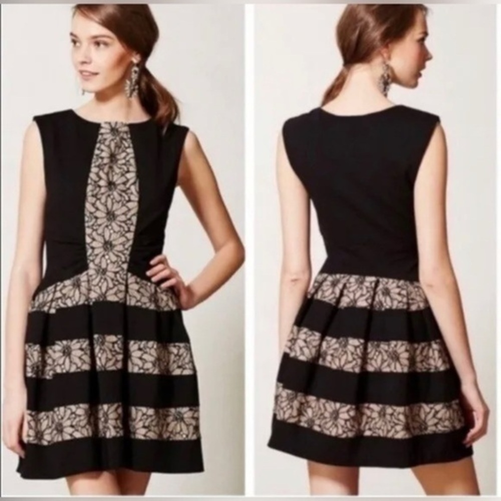 Eva Franco Ponte Pleated Laced Strata Dress Size 4